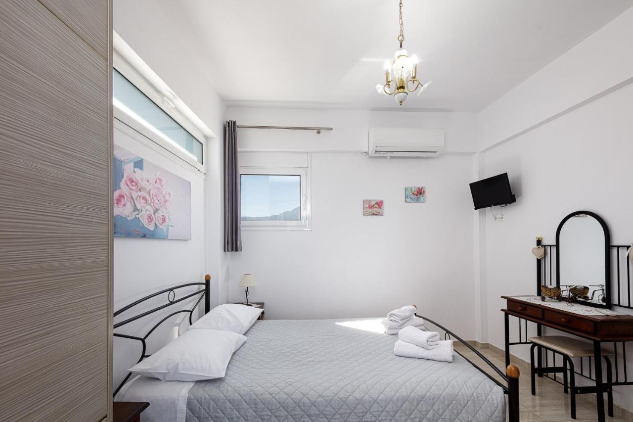 Vourvahis Seaview Apartments Karotí Kültér fotó