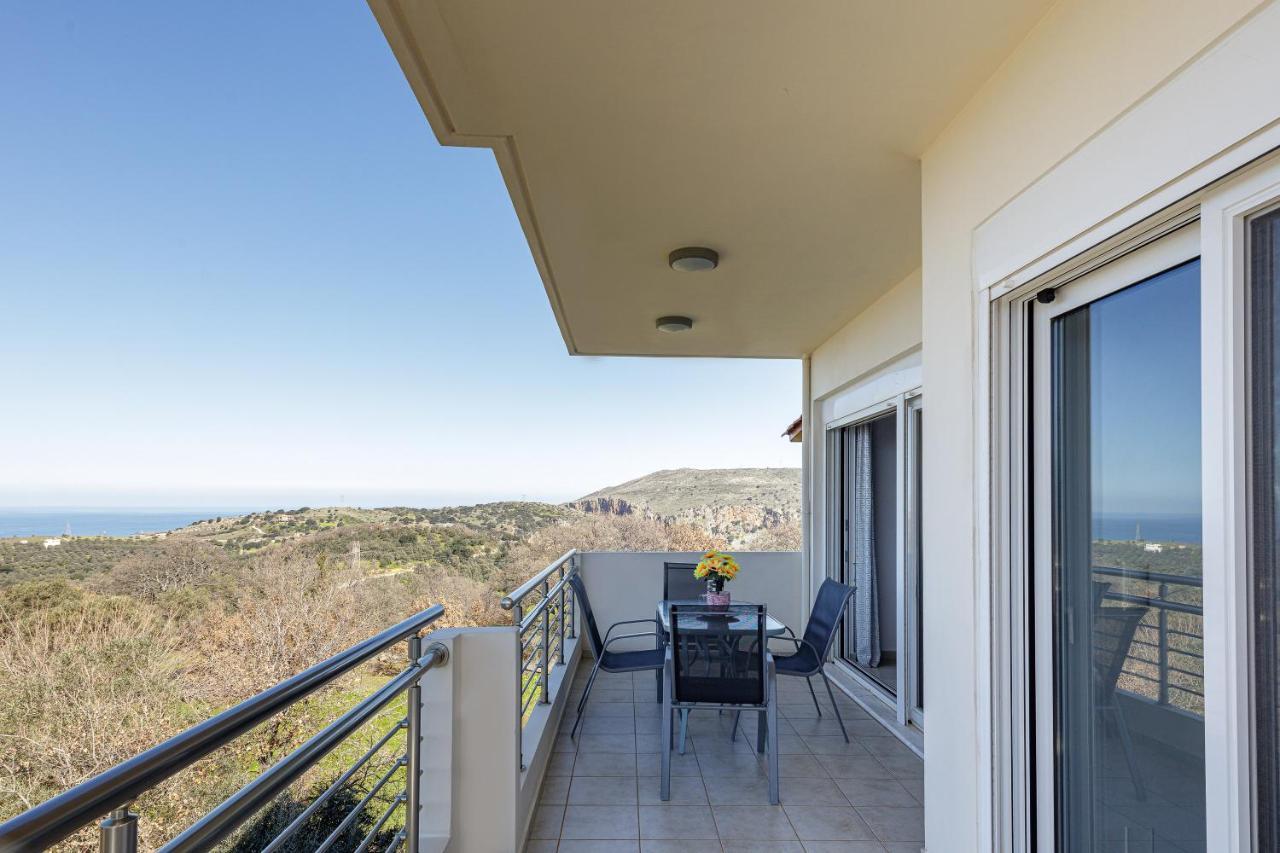 Vourvahis Seaview Apartments Karotí Kültér fotó